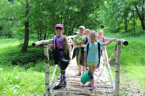 Занятия в группе «Скоро в школу»